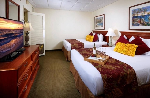 Convenient Room for Families Near Parks and Mini Golf