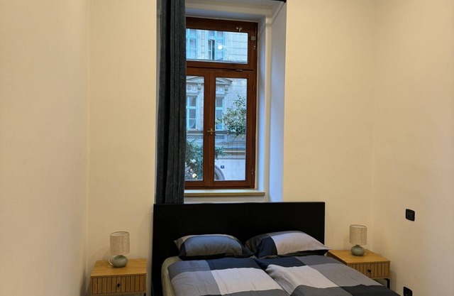 Cool Vitkova apartment near Florenc with small balcony