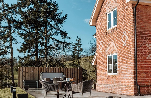 Copper Beech Cottage