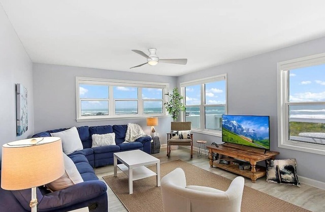 Coquina Village - Wren Beach Rentals by Portoro