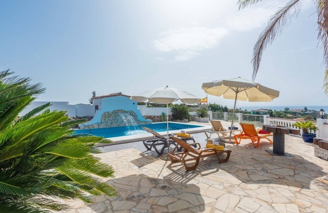 Cortijo La Tata Almayate Alto by Ruralidays