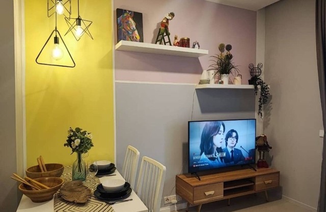 Cosy 1 bedroom apartment beside 163 mall