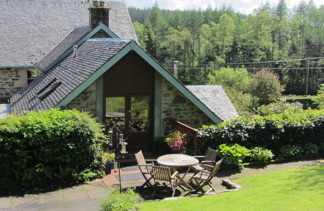 Cosy Accommodation For 4 People In The Heart Of The Trossachs
