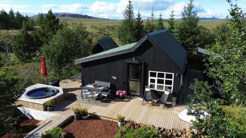Cosy and modern Chalet in Grímsnes, south of Iceland - Birta Rentals