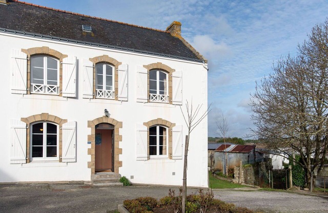 Cosy apartment for 2 guests with WIFI, TV, patio and pets allowed