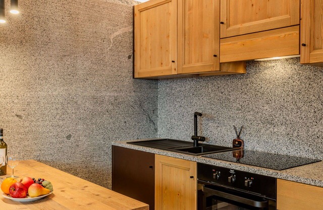Cosy apartment for 2 people with WIFI, TV and parking