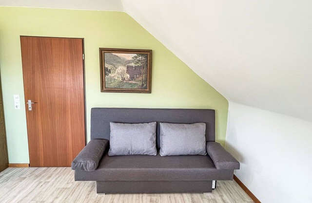 Cosy apartment for 3 people with WIFI, TV, balcony and panoramic view