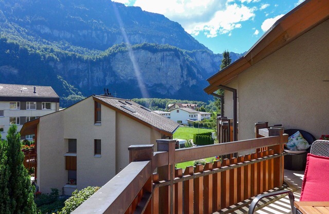 Cosy apartment for 4 guests with WIFI, TV, balcony, pets allowed and panoramic view