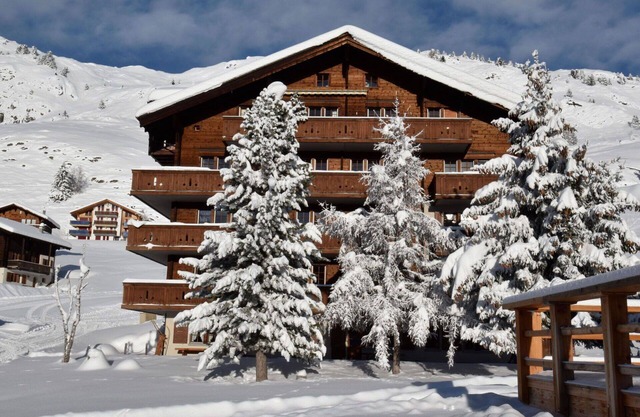 Cosy apartment for 4 guests with WIFI, TV and balcony