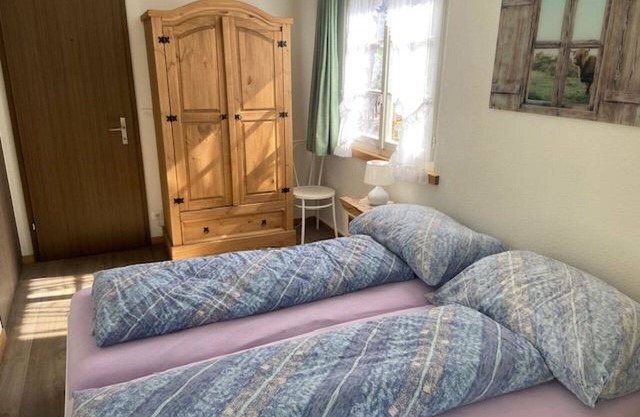 Cosy apartment for 4 guests with WIFI, TV, balcony and pets allowed