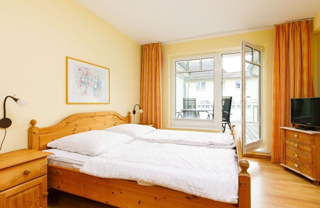 Cosy apartment for 4 guests with WIFI, TV, terrace and parking