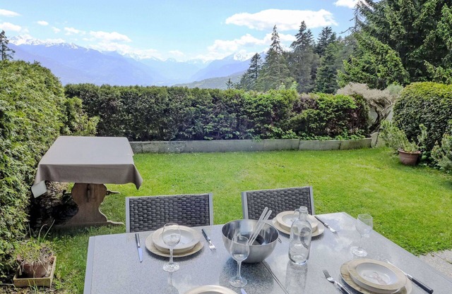 Cosy apartment for 4 guests with WIFI, TV and terrace