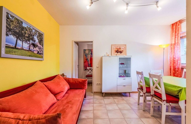 Cosy apartment for 5 guests with WIFI and TV