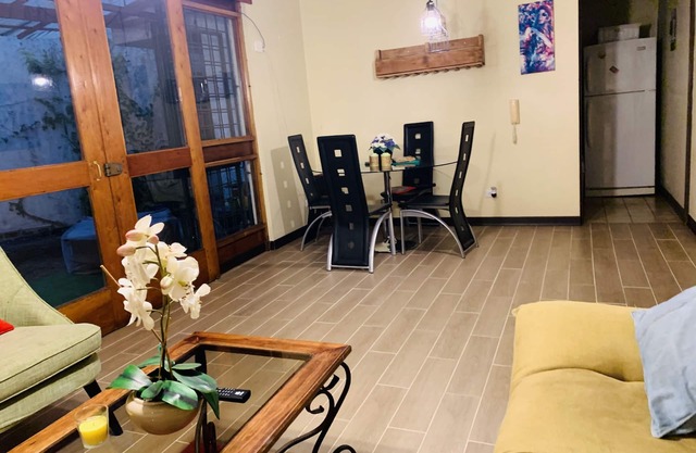 Cosy apartment with private Garden