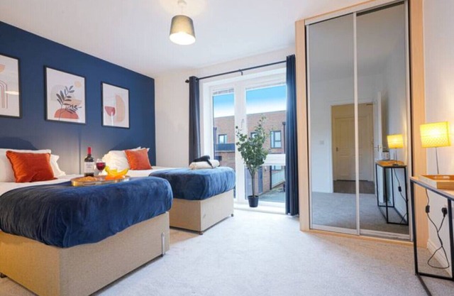 Cosy City Centre Balcony Free Parking Fast WiFi