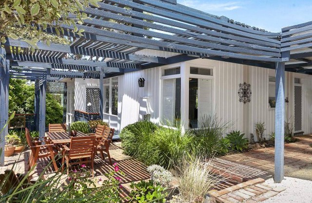 Cosy Corner *New Listing 2019*