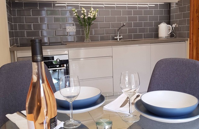 *Cosy Cotswold Retreat* - Owl's Roost, Moreton in Marsh, Heart of the Cotswolds