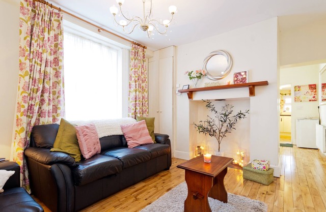 Cosy Cottage Style Apartment In Historic Dublin, Near Kilmainham Gaol