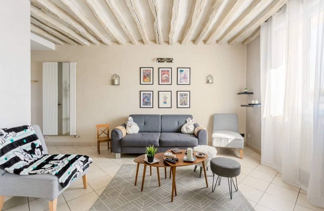 ★ Cosy Family Home, 5 min to Disneyland Paris ★
