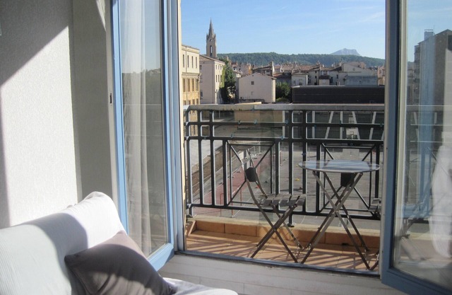 Cosy furnished apartment in the historical centre of Aix-en-Provence