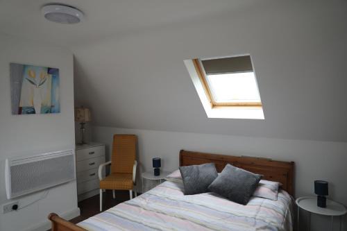 Cosy Loft situated on shores of Lough Neagh