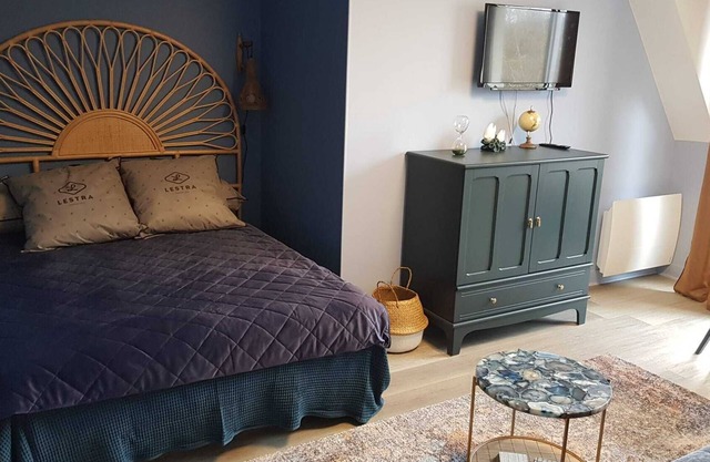 Cosy studio, 300m from the beach and in the town center