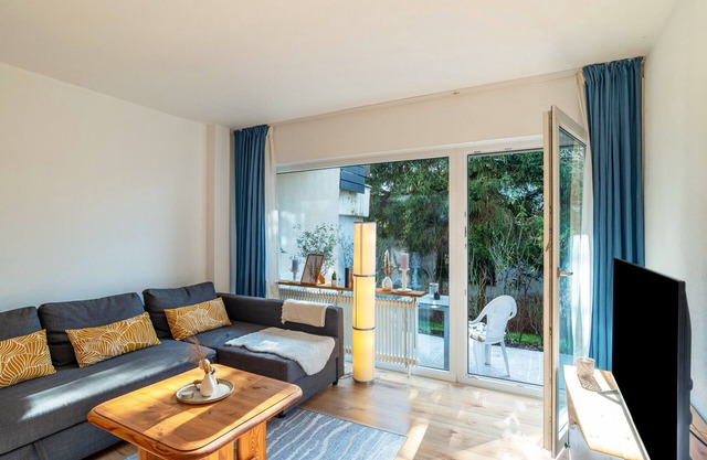 Cosy Studio Apartment in Quiet Area with Wi-Fi, Terrace & Garden