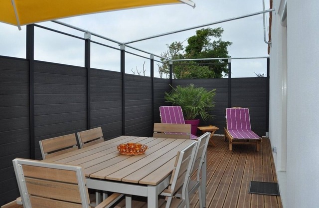 CotiLoft Apartment/Terrace 4* in the heart of the village, near beaches