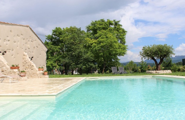 Cottage 4 to 6 people in Drôme Provençale