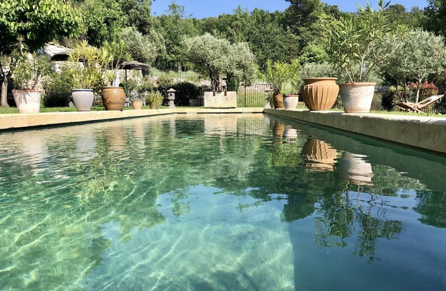 Cottage in a restored Provencal farmhouse
