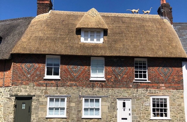 Cottage in the centre of Shaftesbury sleeps 4/5