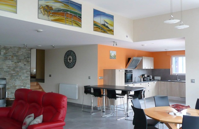Cottage of 130 m2 * for 6 people in a contemporary house in Heidolsheim