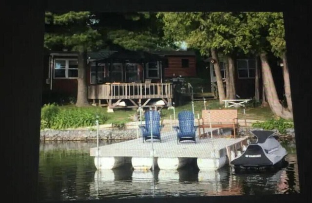 Cottage on Varty Lake - 25min from Kingston !