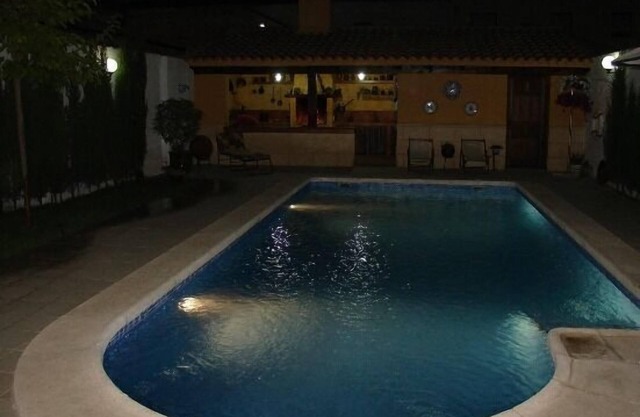 Cottage "Villa Parchis" for 12 people