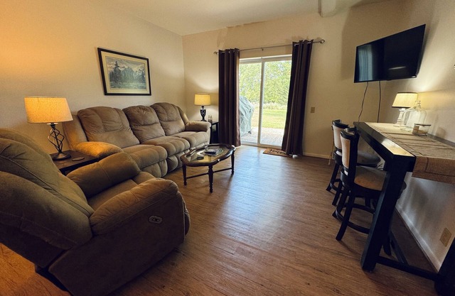 Country Apartment Rental in an Outdoor Paradise!