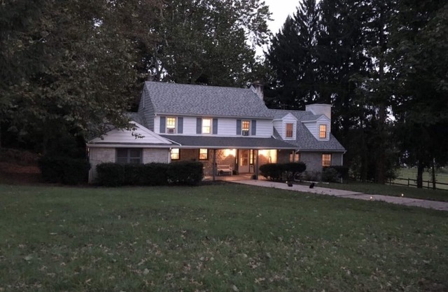 Country farmhouse !