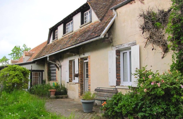 Country house renovated nineteenth on 5000m2 of land.