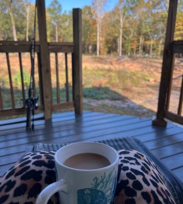 Country Hideaway For A True Getaway- Construction special rate