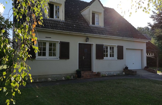 Country house near Paris