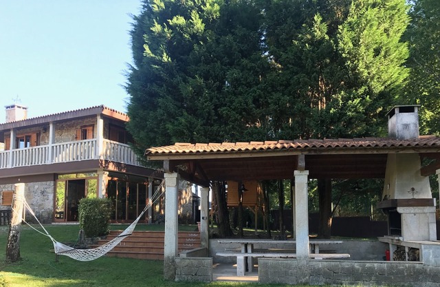 COUNTRY HOUSE A LEIRA