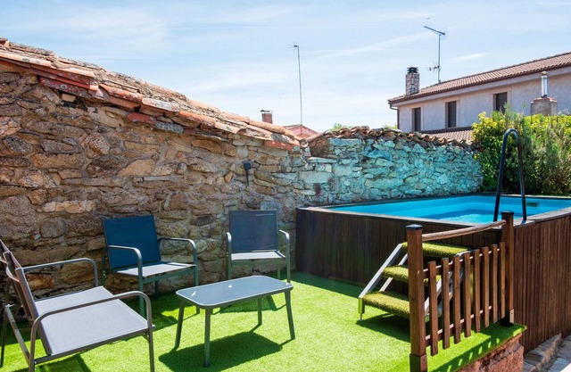 Country House 'Abuela Herminia' with Private Pool, Private Terrace and Wi-Fi