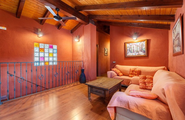 Country House 'Antiga 5' with Mountain View and Wi-Fi