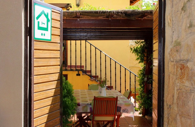 Country House 'Casa Rural Xixa Landetxea' with Mountain View, Private Terrace and Wi-Fi