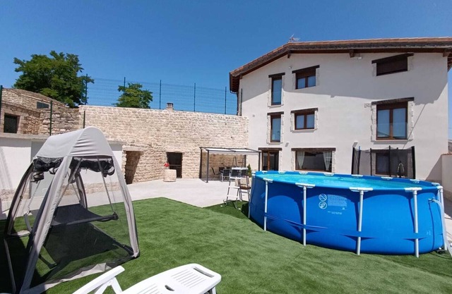 Country House 'El Lagar del Altillo - Revilla Vallejer' with Pool and Terrace