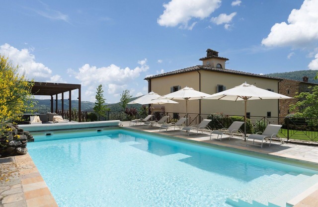 Country House/Farm House in Vogognano with 7 bedrooms sleeps 14