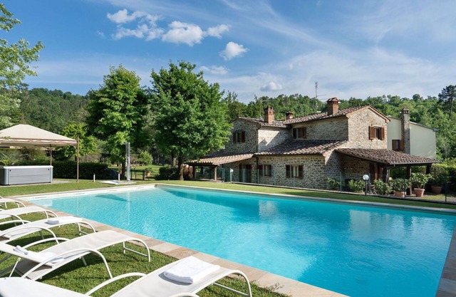 Country House/Farm House in Vogognano with 3 bedrooms sleeps 7