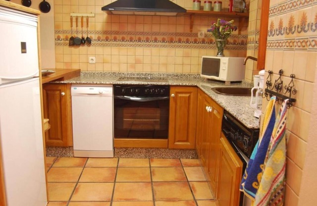 Country House 'La Torre De Babel' with Mountain View, Private Terrace and Wi-Fi