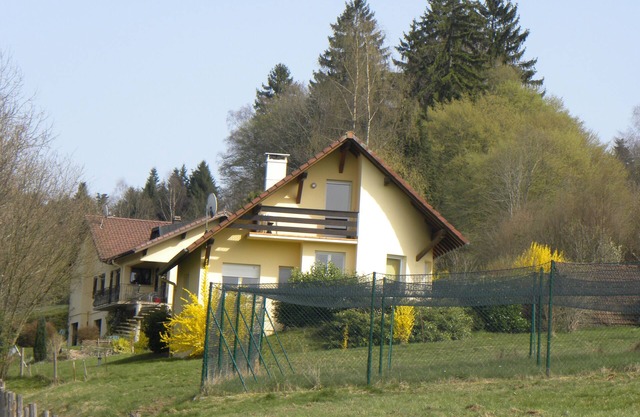 Country house near forest and hiking trails