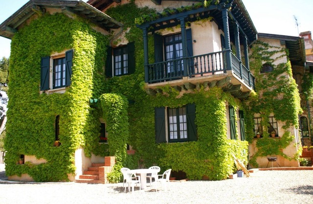 Country House With Pool