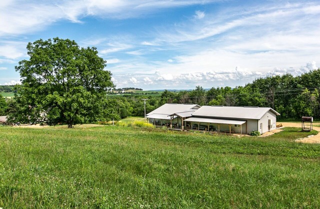 Country location. The quiet and solitude you are looking for is here.